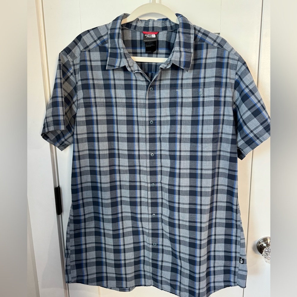 Vintage Men’s The North Face Blue Plaid Snap Button Shirt size XL